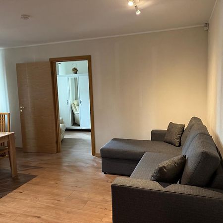 Dikol Two-Room Apartment-Self Check-In & Free Parking Near City Center Tallin Zewnętrze zdjęcie