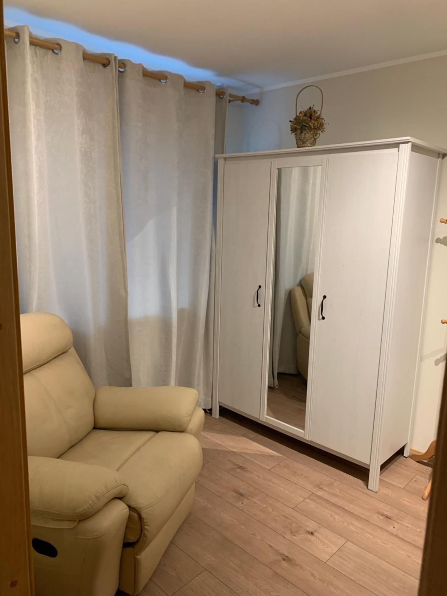 Dikol Two-Room Apartment-Self Check-In & Free Parking Near City Center Tallin Zewnętrze zdjęcie
