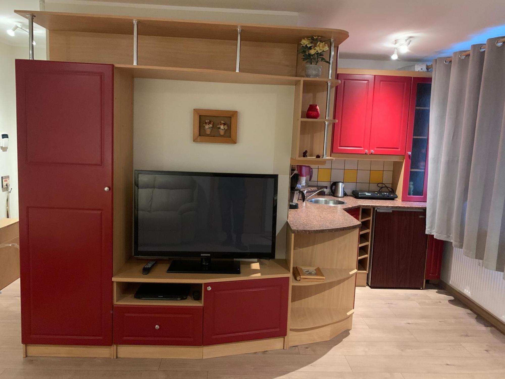 Dikol Two-Room Apartment-Self Check-In & Free Parking Near City Center Tallin Zewnętrze zdjęcie